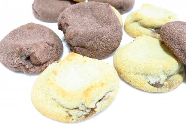 枚数が減って小さくなったカントリーマアムから考えるべきお金のこと